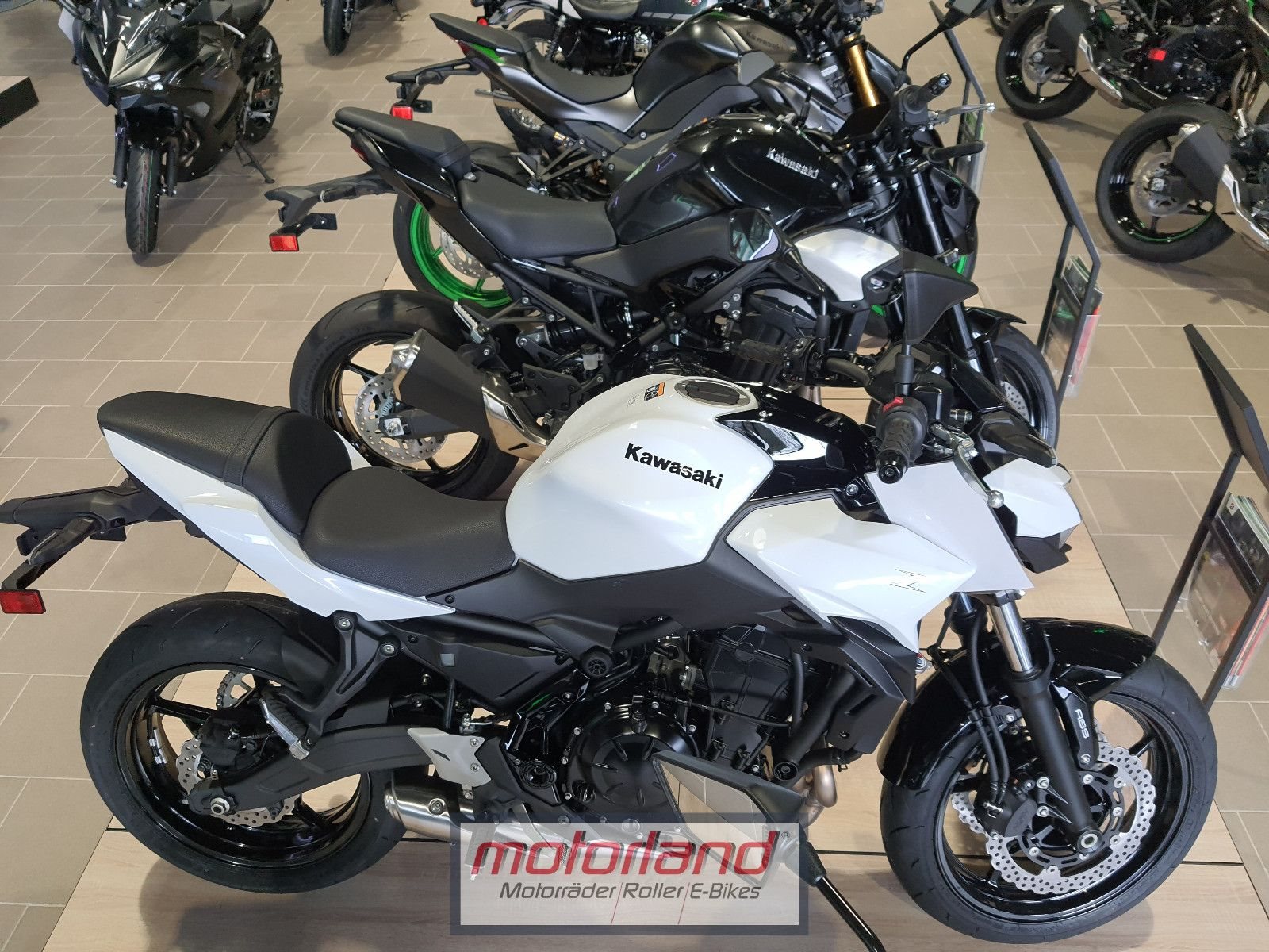 Kawasaki Z650<br />Starterbonus,4 Jahre Garantie