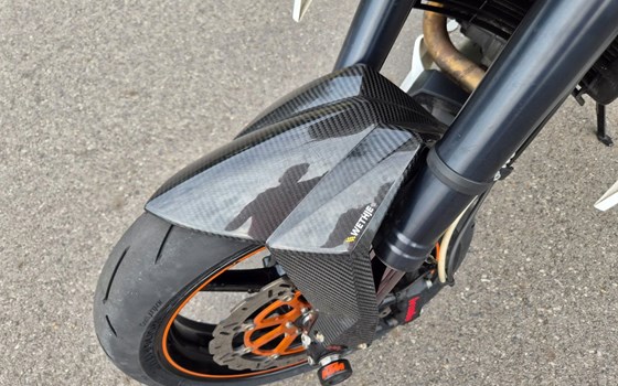 Gebrauchtmotorrad KTM 690 Duke R - Bild 11