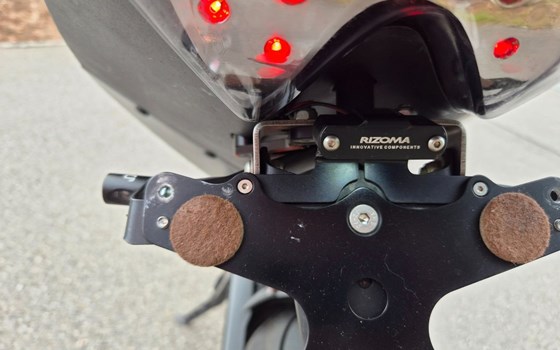 Gebrauchtmotorrad KTM 690 Duke R - Bild 7