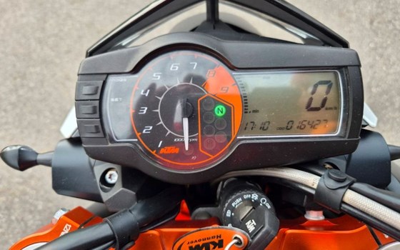 Gebrauchtmotorrad KTM 690 Duke R - Bild 8