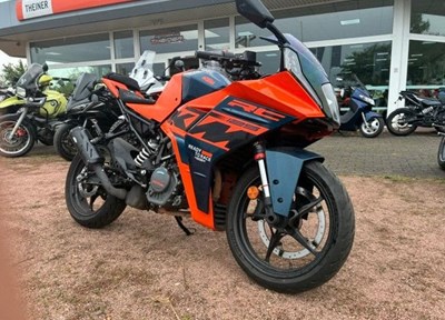 GEBRAUCHTFAHRZEUG KTM RC 125
