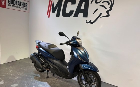Gebrauchtmotorrad Piaggio Beverly 310 S - Bild 3