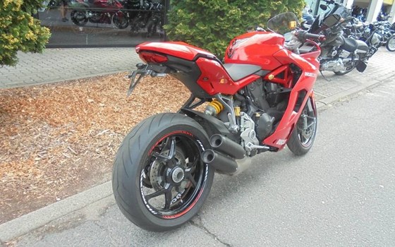 Gebrauchtmotorrad Ducati SuperSport - Bild 3