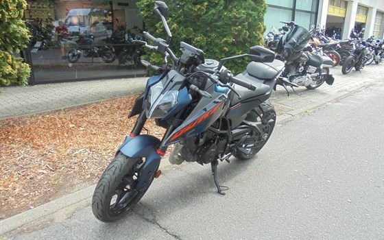 Gebrauchtmotorrad KTM 125 Duke - Bild 9