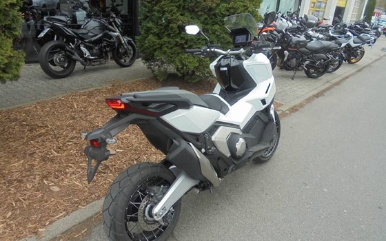 Gebrauchtmotorrad Honda X-ADV - Bild 2
