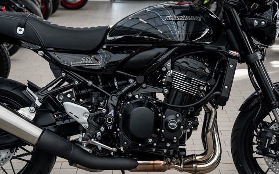 Neufahrzeug Kawasaki Z900 RS Black Ball Edition - Bild 26