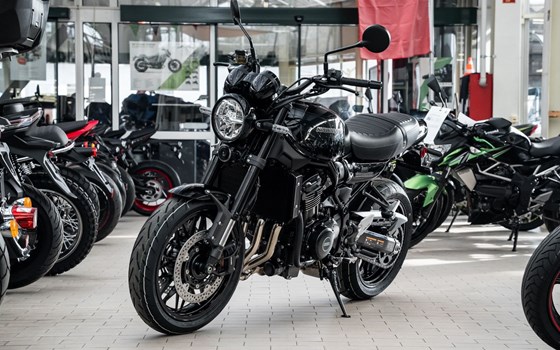 Neufahrzeug Kawasaki Z900 RS Black Ball Edition - Bild 3