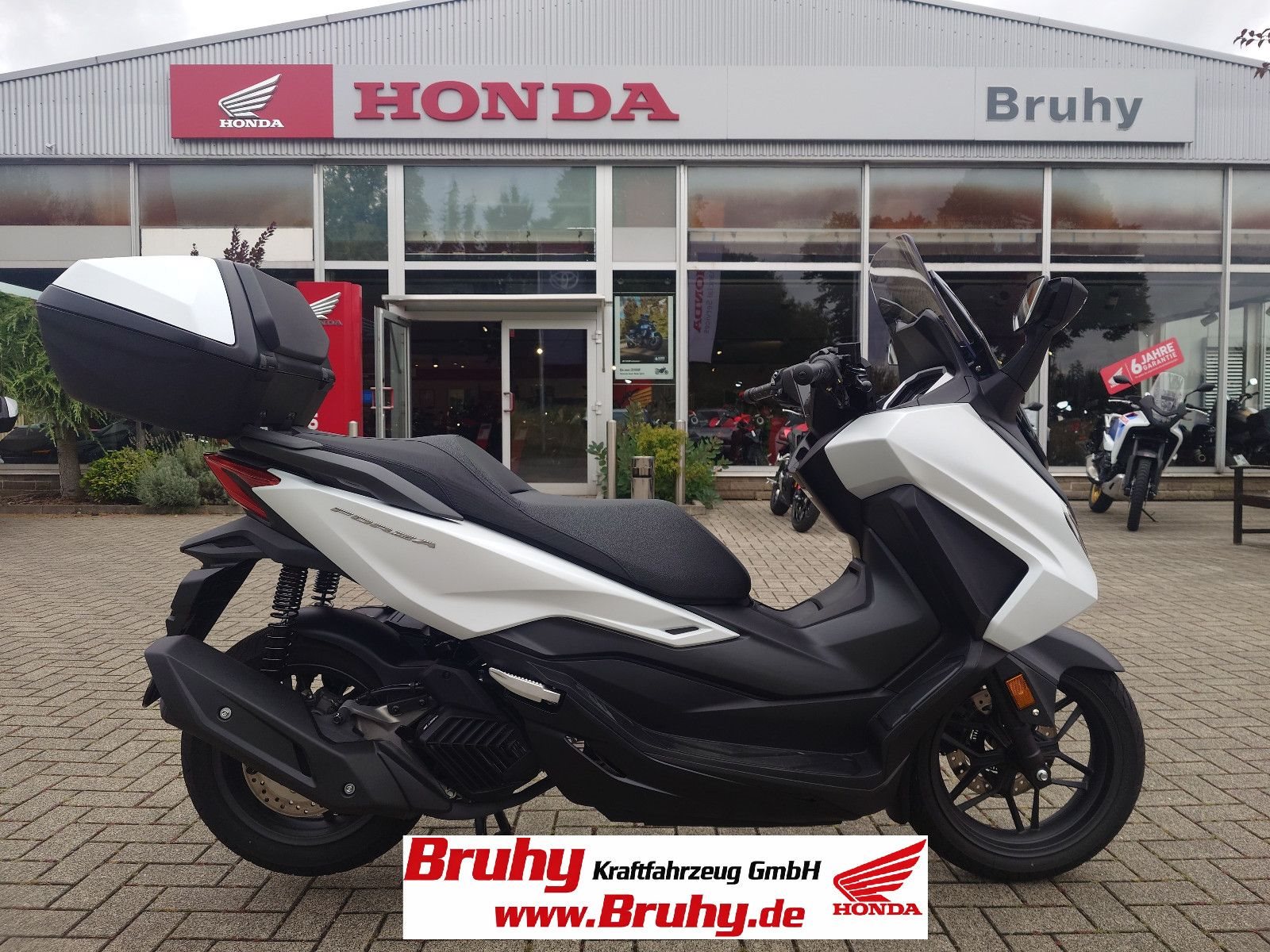Honda Forza 125