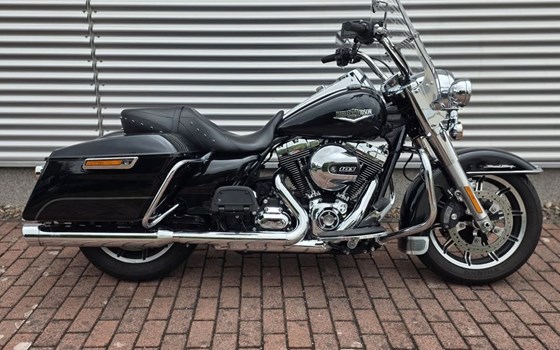 Gebrauchtmotorrad Harley-Davidson Touring Road King FLHR - Bild 12