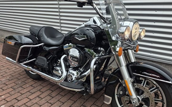 Gebrauchtmotorrad Harley-Davidson Touring Road King FLHR - Bild 13