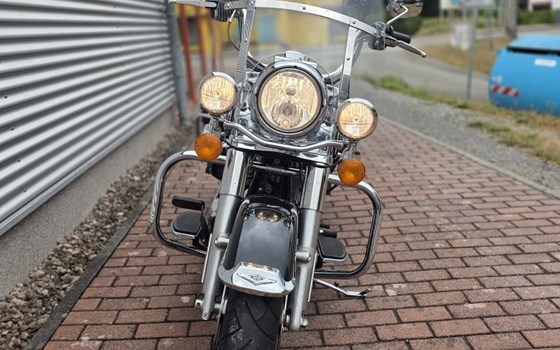Gebrauchtmotorrad Harley-Davidson Touring Road King FLHR - Bild 6