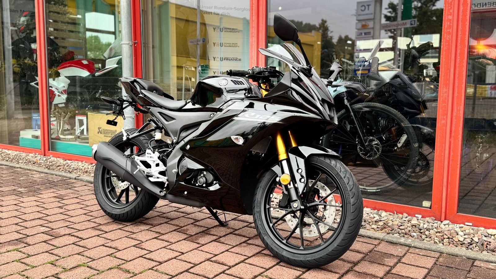Yamaha R125