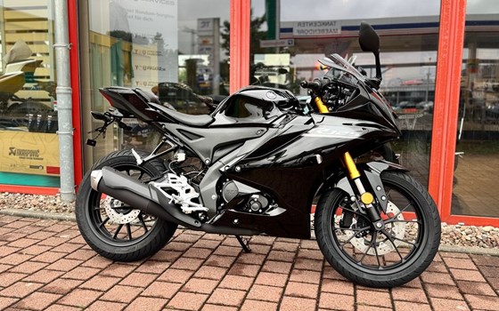 Gebrauchtmotorrad Yamaha R125 - Bild 2