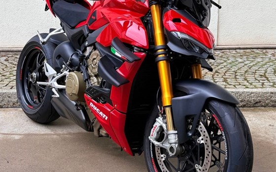 Gebrauchtmotorrad Ducati Streetfighter V4 S - Bild 2