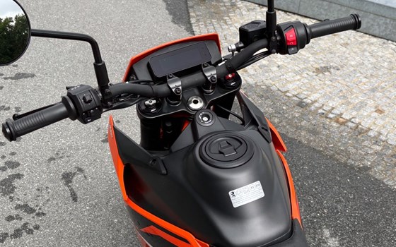 Gebrauchtmotorrad KTM 125 SMC R - Bild 8
