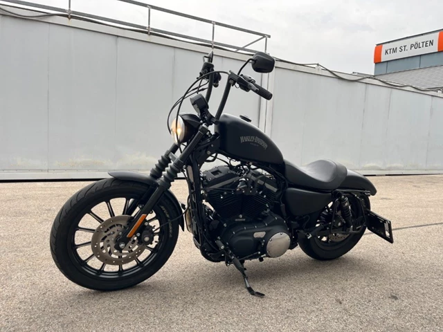 Harley-Davidson Sportster XL 883 N Iron (schwarz) - Bild 10