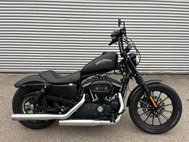 Harley-Davidson Sportster XL 883 N Iron (schwarz) - Bild 2