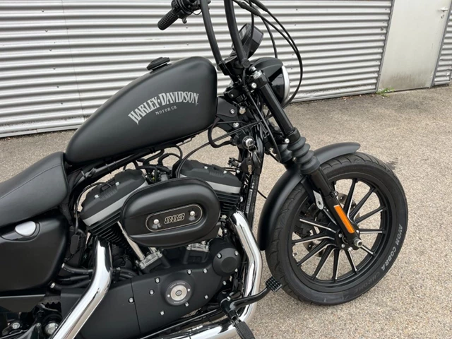 Harley-Davidson Sportster XL 883 N Iron (schwarz) - Bild 3