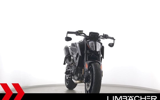 Gebrauchtmotorrad KTM 790 Duke L - Bild 11