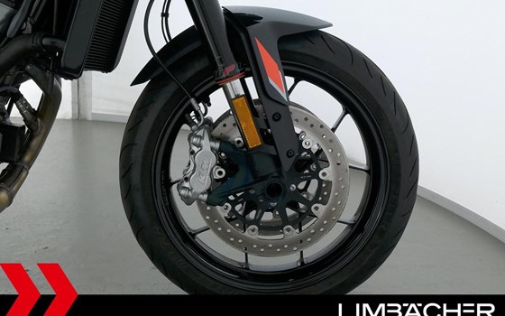 Gebrauchtmotorrad KTM 790 Duke L - Bild 14
