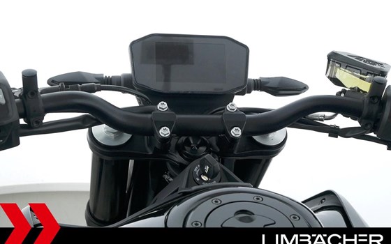 Gebrauchtmotorrad KTM 790 Duke L - Bild 20