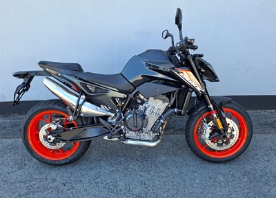 GEBRAUCHTFAHRZEUG KTM 790 Duke
