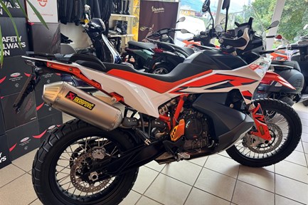 KTM 890 Adventure R