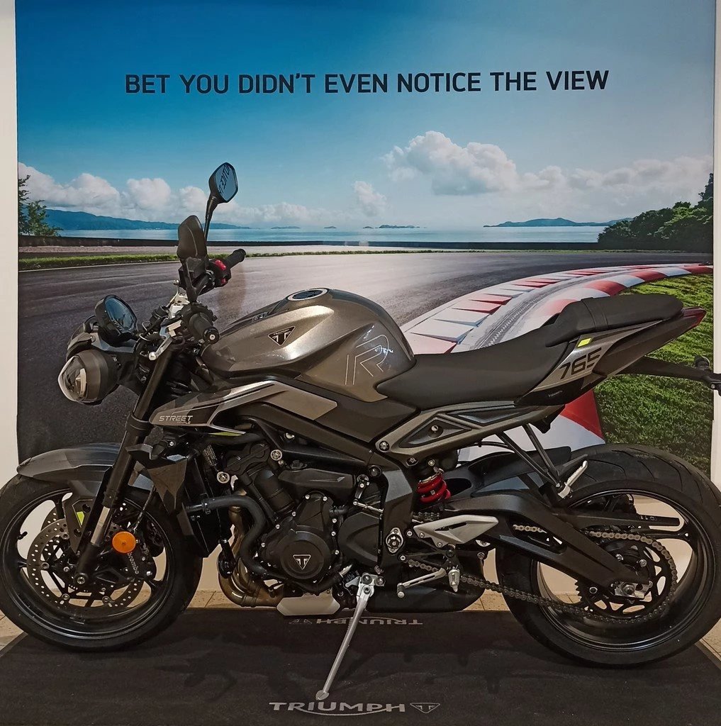 Triumph Street Triple R