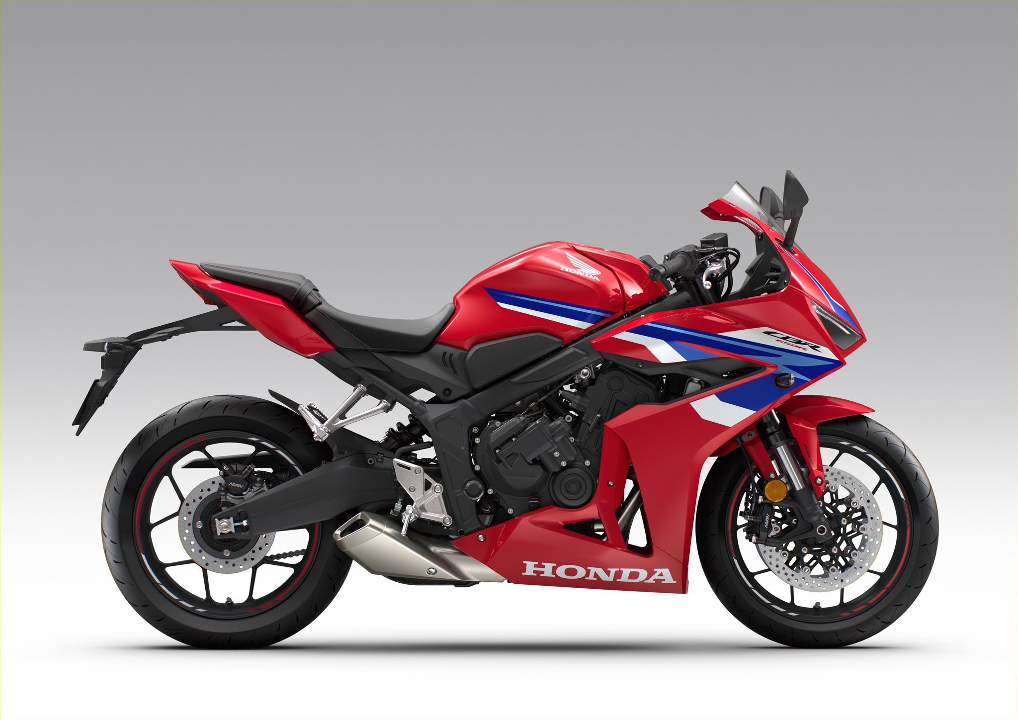 Honda CBR650R E-Clutch<br />- 6 Jahre Garantie - sofort verfügbar