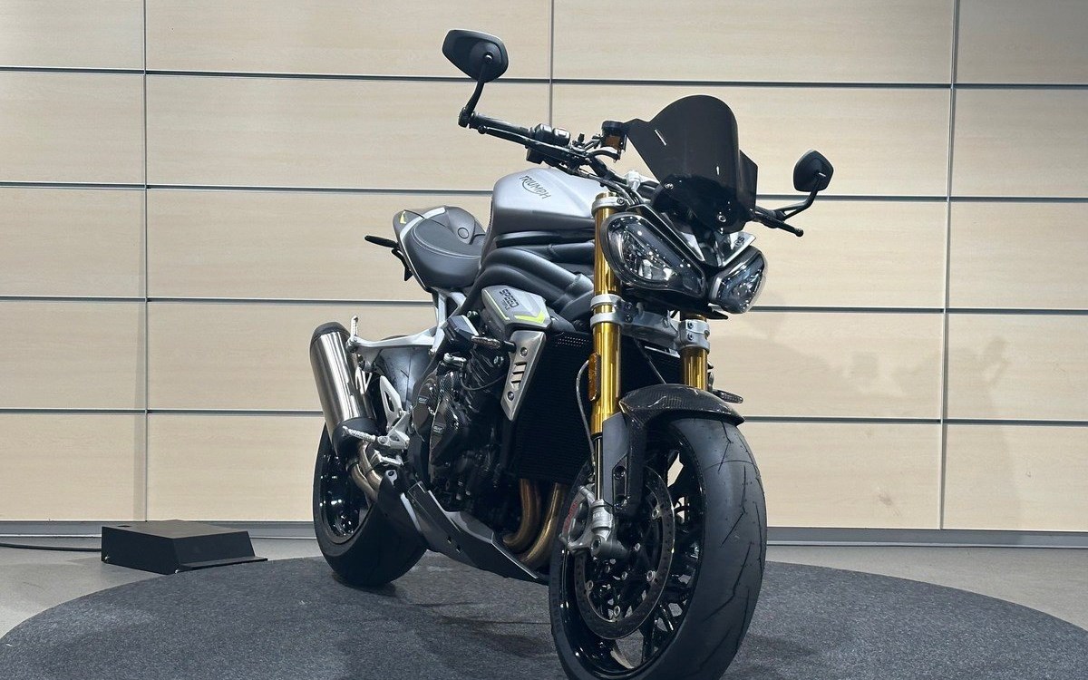 Angebot Triumph Speed Triple 1200 RS