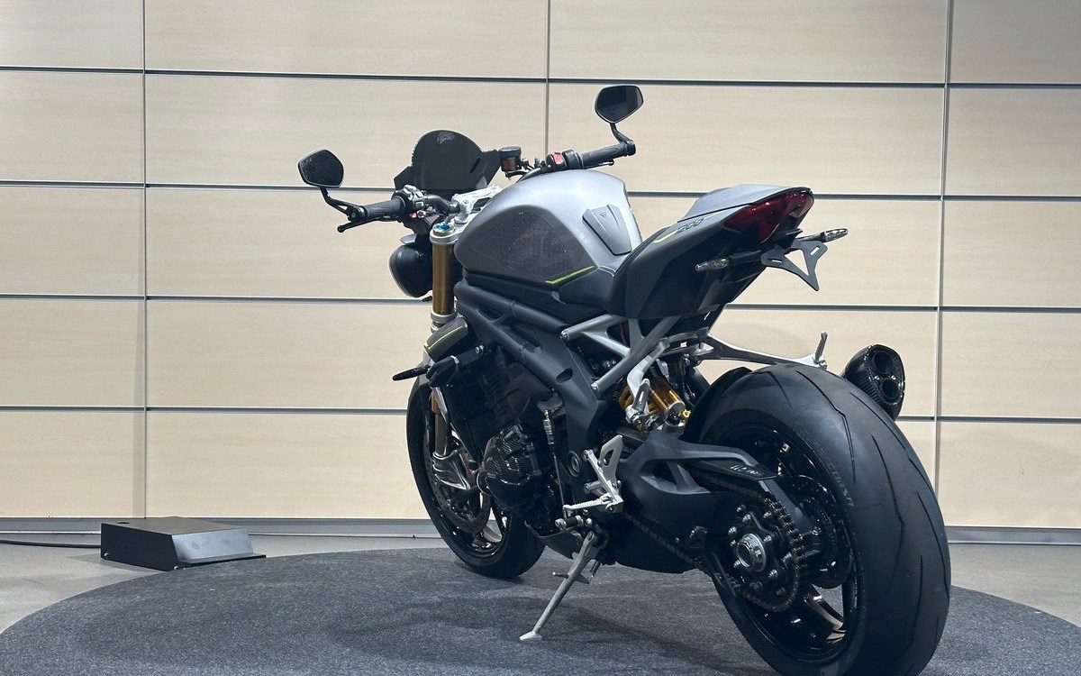 Angebot Triumph Speed Triple 1200 RS