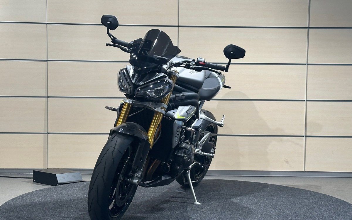 Angebot Triumph Speed Triple 1200 RS