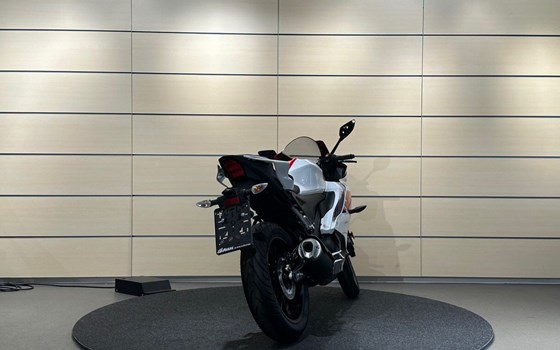 Gebrauchtmotorrad Yamaha YZ125LC 70th Anniversary Edition - Bild 12