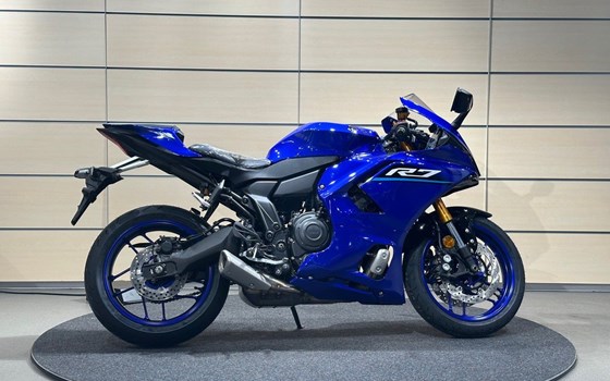 Gebrauchtmotorrad Yamaha R7 - Bild 11