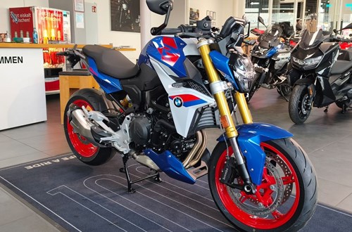 BMW F 900 R