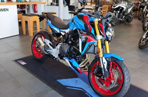 BMW F 900 R