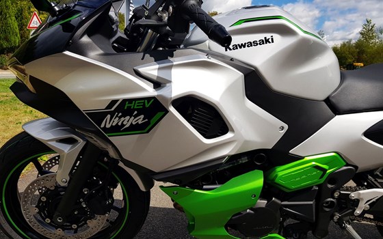 Neufahrzeug Kawasaki Ninja 7 Hybrid - Bild 5
