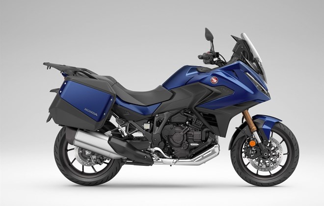 Honda NT1100 DCT Electronic Suspension
