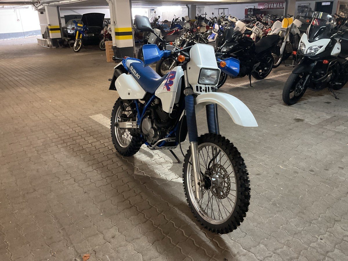 Suzuki DR 350 SE