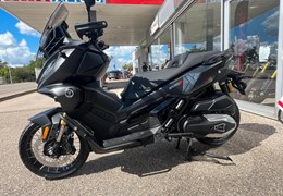 Neumotorrad Voge SR450X