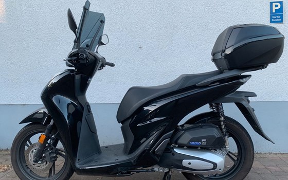Gebrauchtmotorrad Honda SH125i - Bild 1