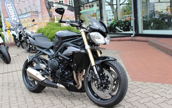 Gebrauchtmotorrad Triumph Street Triple - Bild 2