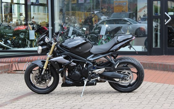 Gebrauchtmotorrad Triumph Street Triple - Bild 4