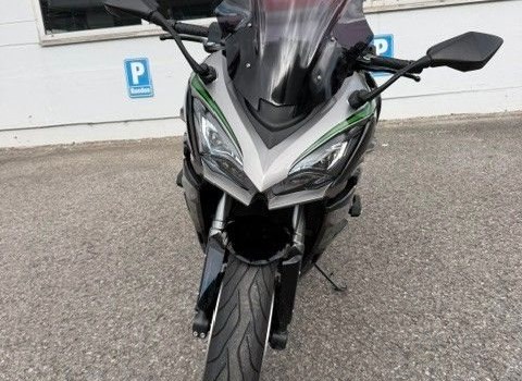 Gebrauchtmotorrad Kawasaki Ninja 1000SX - Bild 2