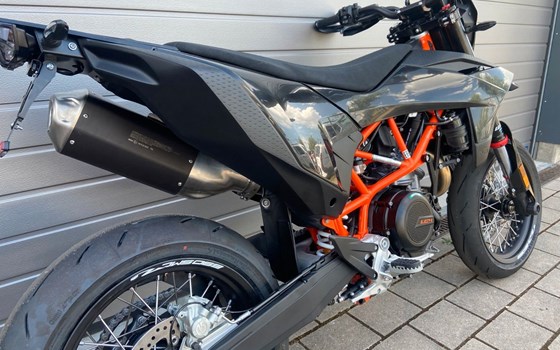 Neufahrzeug KTM 690 SMC R - Bild 5