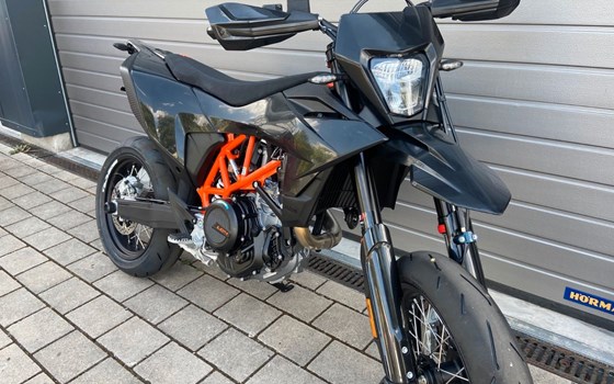 Neufahrzeug KTM 690 SMC R - Bild 8