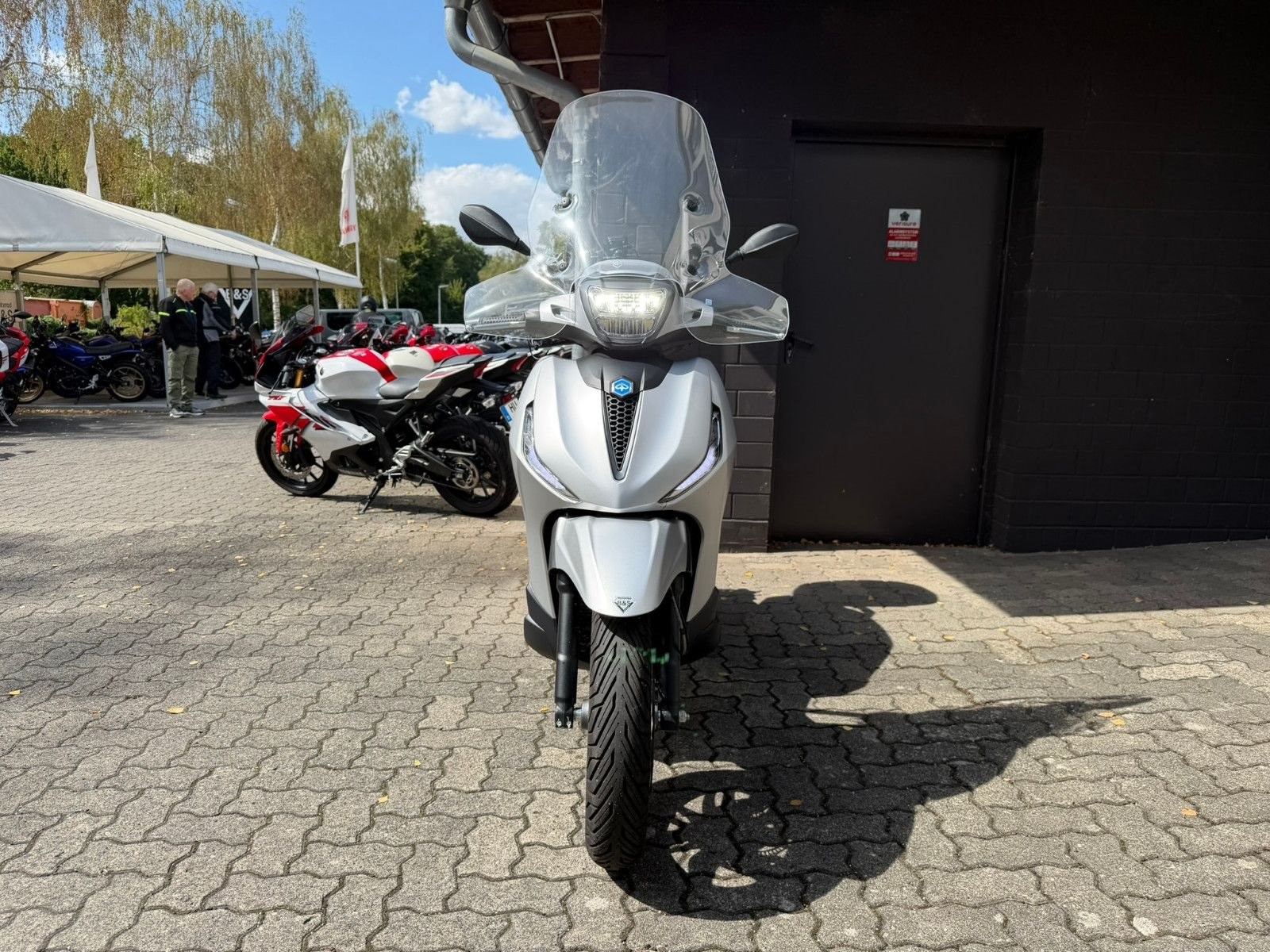 Piaggio Beverly 400 hpe