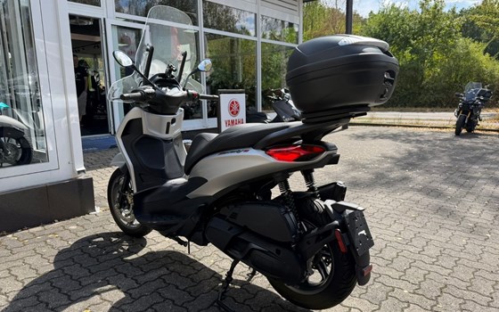 Gebrauchtmotorrad Piaggio Beverly 400 hpe - Bild 5