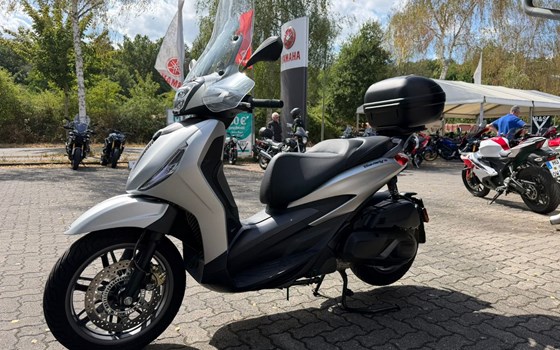 Gebrauchtmotorrad Piaggio Beverly 400 hpe - Bild 7