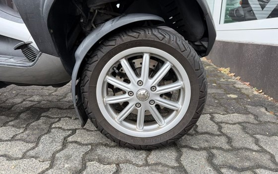 Gebrauchtmotorrad Piaggio MP3 500 Touring - Bild 13